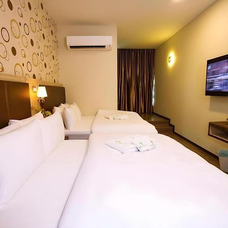 Tropicana Boutique Hotel Muar Kültér fotó