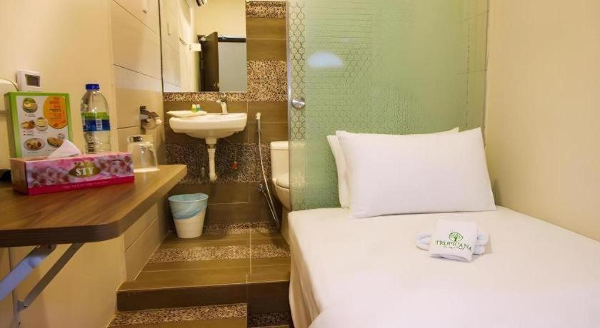 Tropicana Boutique Hotel Muar Kültér fotó